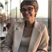 Profesora de apoyo escolar en cursos inferiores a 4º ESO